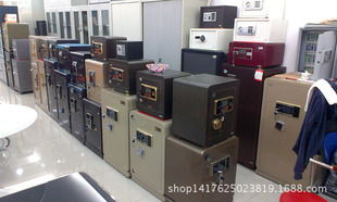 佛山市顺德区乐从镇领晟家具销售部 专业家居饰品批发优选